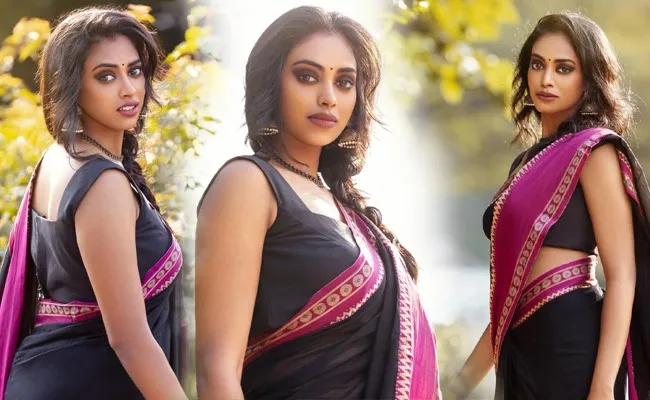 Hot Talented Beautys Glam In Saree
