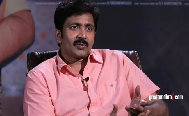 Watch Sandeep Reddy Vangas Call To Vadde Naveen