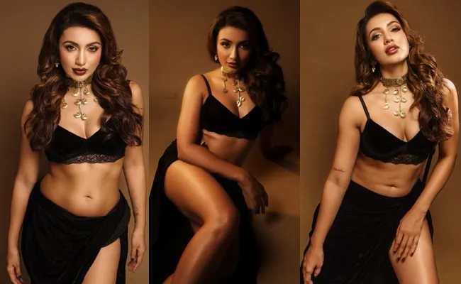 HOT: Tejaswi Blasts In New Poses